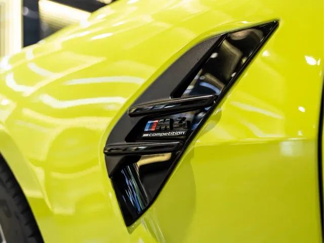 BMW M4 — Фото автомобиля 14