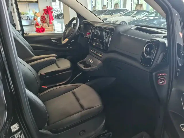 Mercedes-Benz Vito — Фото автомобиля 14