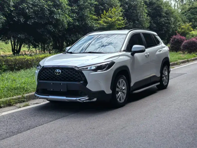 Фотография автомобиля — Toyota Corolla Cross