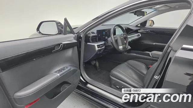 Hyundai Grandeur Grandeur (GN7) 3.5 Бензин 2WD — Фото автомобиля 10