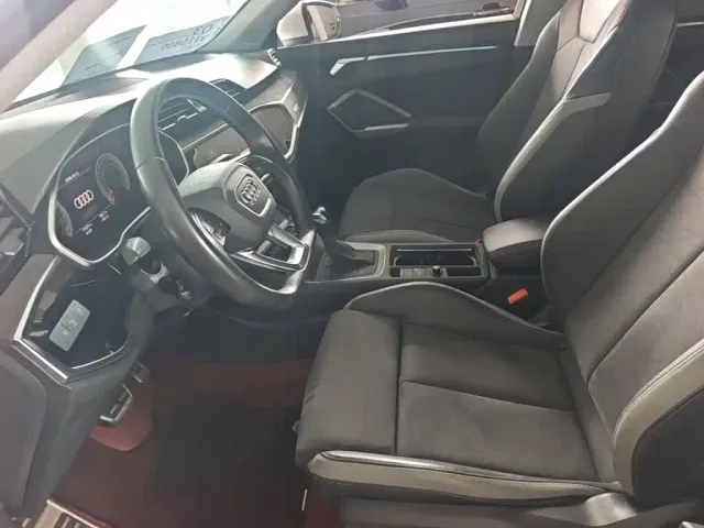 Audi Q3 — Фото автомобиля 19