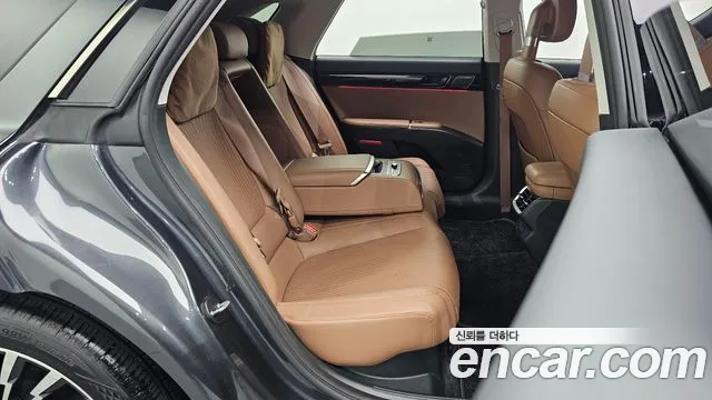 Hyundai Grandeur GN7 — Фото автомобиля 11