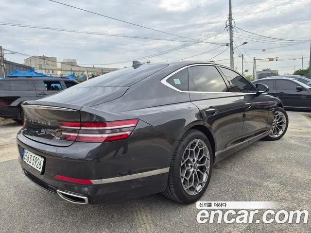 Genesis G80 RG3 — Фото автомобиля 3