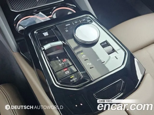 BMW 5 Series G60 — Фото автомобиля 9