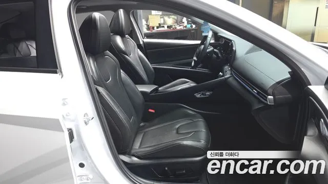 Hyundai Avante CN7 — Фото автомобиля 17