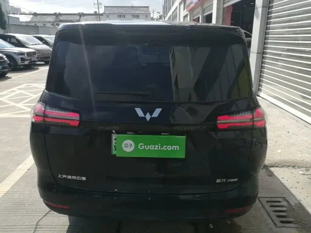 Wuling Starlight 730 — Фото автомобиля 5