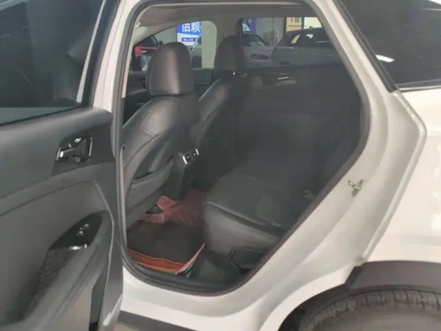 Kia Sportage — Фото автомобиля 11