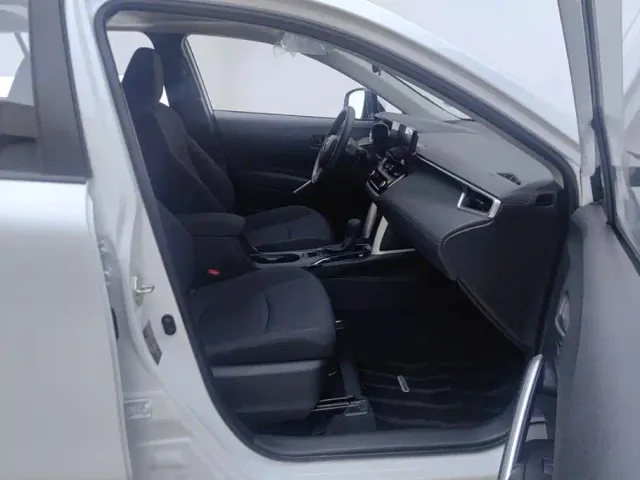 Toyota Corolla Cross — Фото автомобиля 8