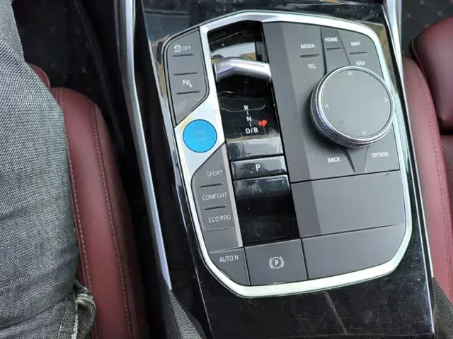 BMW i3 — Фото автомобиля 13
