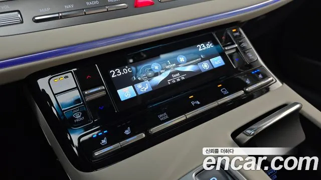 Hyundai Grandeur Новый Grandeur IG — Фото автомобиля 28