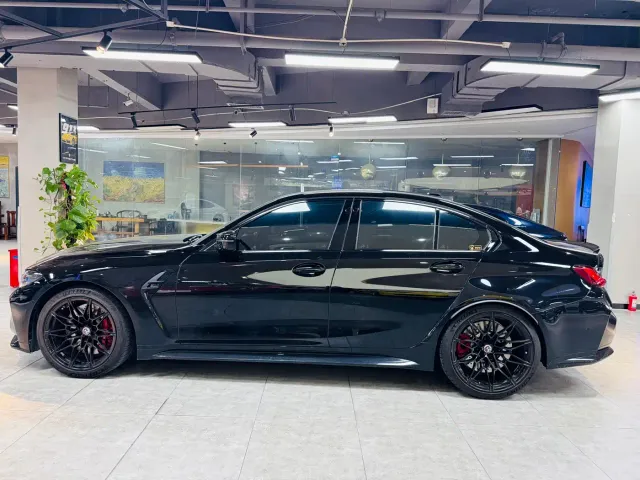 BMW M3 — Фото автомобиля 3