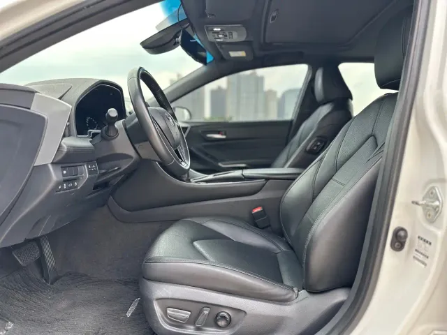 Toyota Avalon — Фото автомобиля 7