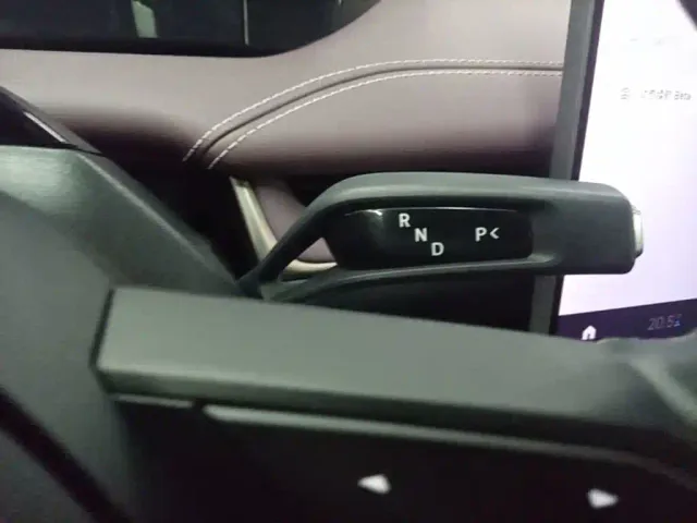 Xiaomi SU7 — Фото автомобиля 13