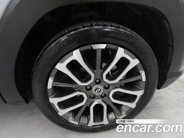 KG_Mobility_Ssangyong Torres Torres Бензин 1.5 2WD — Фото автомобиля 18