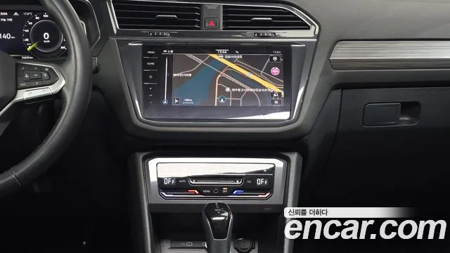 Volkswagen Tiguan — Фото автомобиля 19