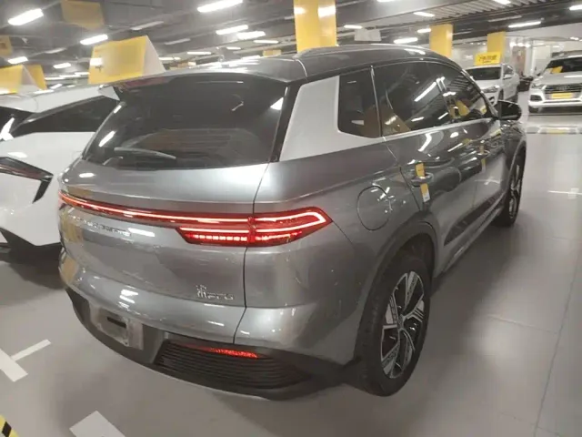 BYD Song Pro — Фото автомобиля 6