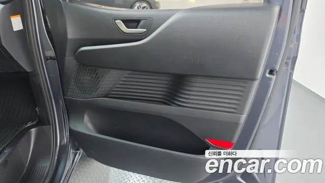 Hyundai Staria Staria — Фото автомобиля 25