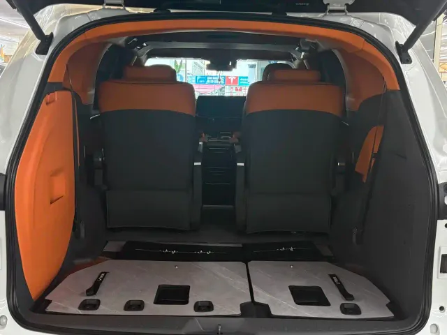 Toyota Granvia — Фото автомобиля 19
