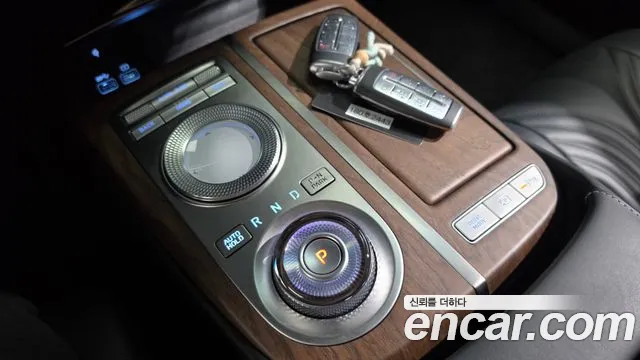 Genesis G80 Бензин 3.5 турбо AWD — Фото автомобиля 9