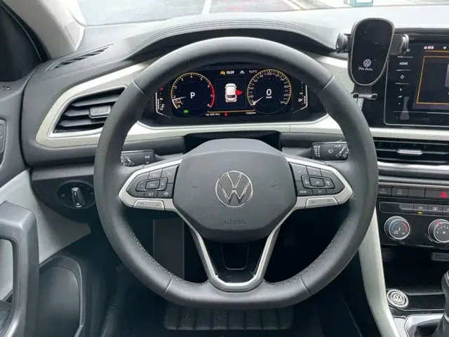 Volkswagen T-Roc — Фото автомобиля 15