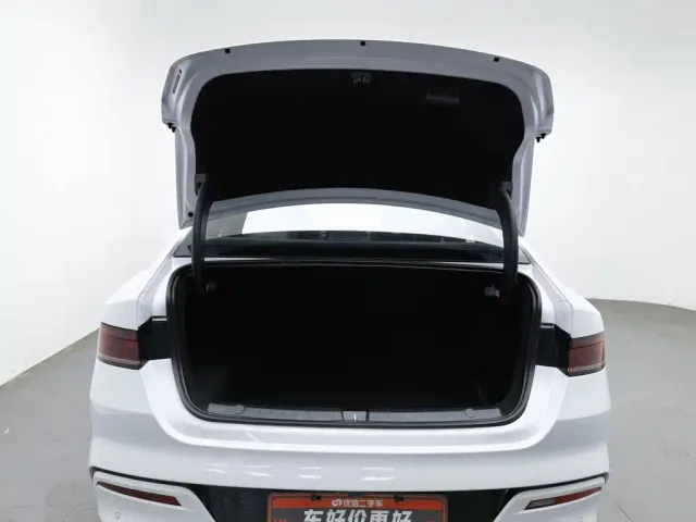 BYD Qin PLUS — Фото автомобиля 16