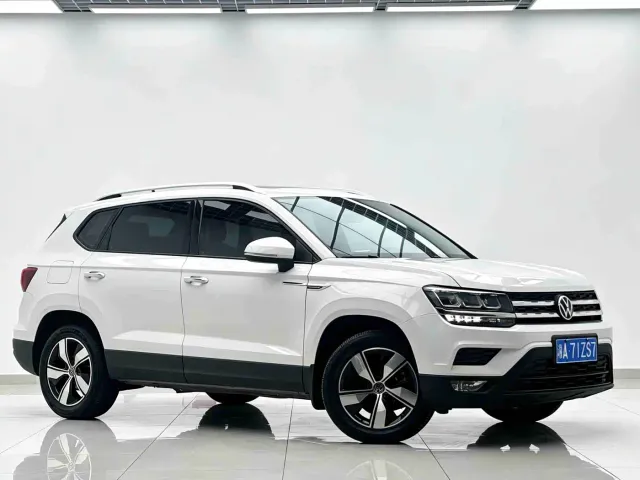 Volkswagen Tharu — Фото автомобиля 5