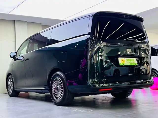 Geely Yizhen L380 — Фото автомобиля 6