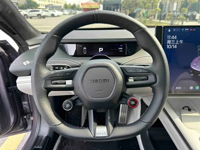 Xiaomi SU7 — Фото автомобиля 12