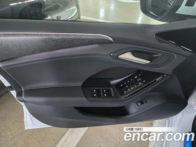 Audi A6 e-tron — Фото автомобиля 11
