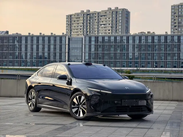 Nio ET7 — Фото автомобиля 3