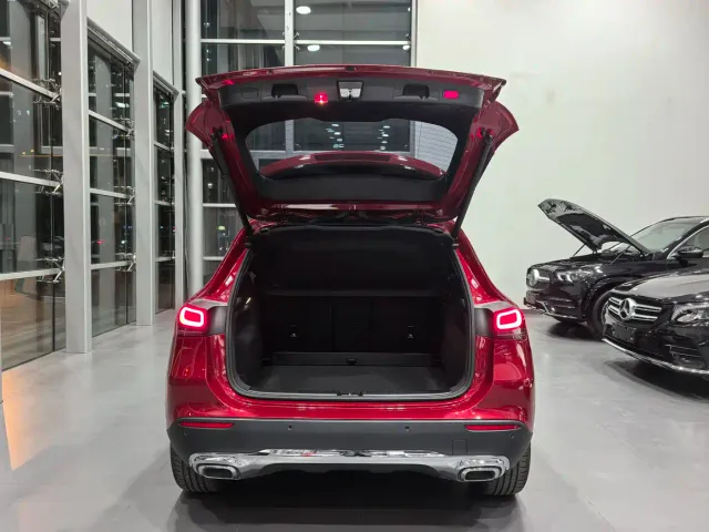 Mercedes-Benz GLA-Class — Фото автомобиля 14