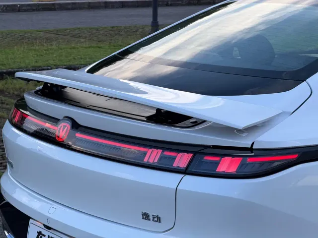 Changan Eado — Фото автомобиля 10
