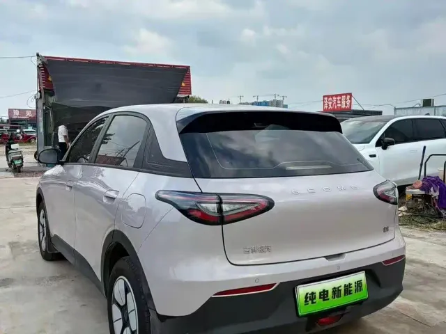 Geely Starry Wish — Фото автомобиля 7