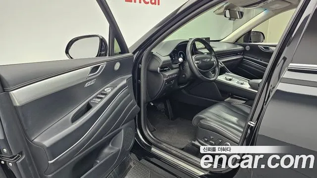 Genesis GV80 — Фото автомобиля 10