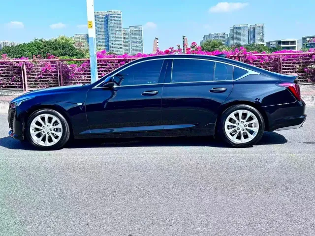 Cadillac CT5 — Фото автомобиля 4