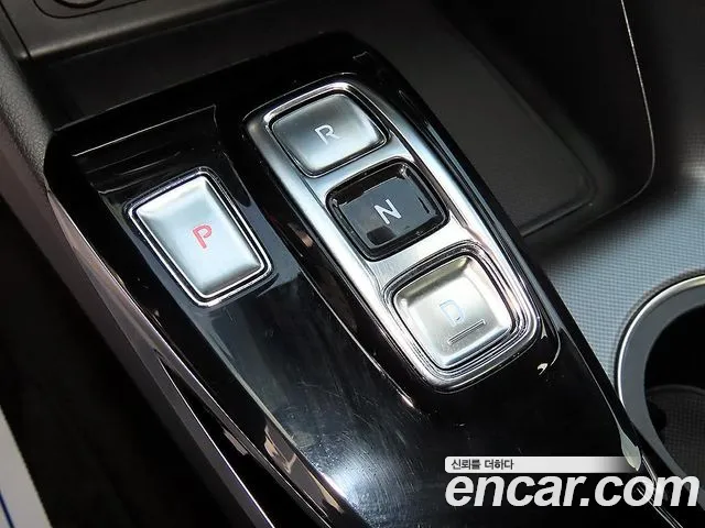 Hyundai Sonata — Фото автомобиля 10