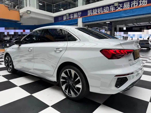 Audi A3 — Фото автомобиля 5