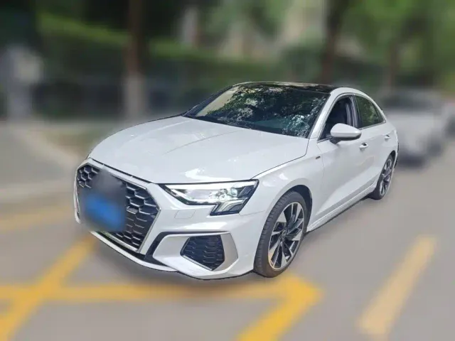 Фотография автомобиля — Audi A3