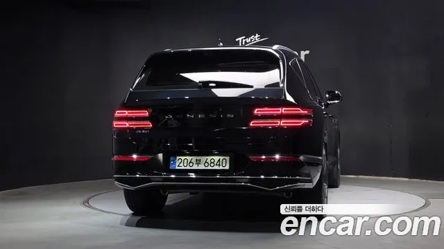 Genesis GV80 — Фото автомобиля 4