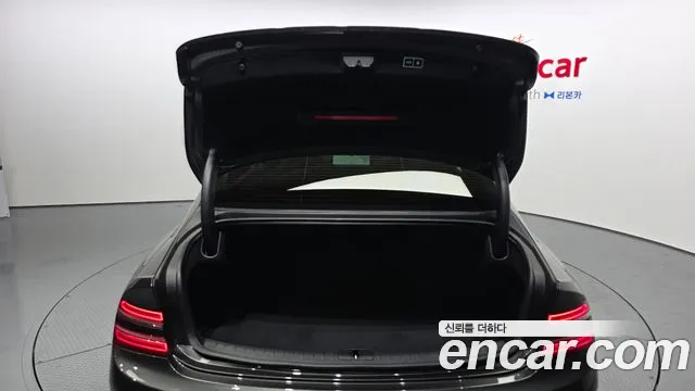 Genesis G80 Бензин 2.5 турбо 2WD — Фото автомобиля 8