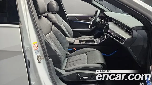 Audi A6 45 TFSI quattro Premium — Фото автомобиля 26