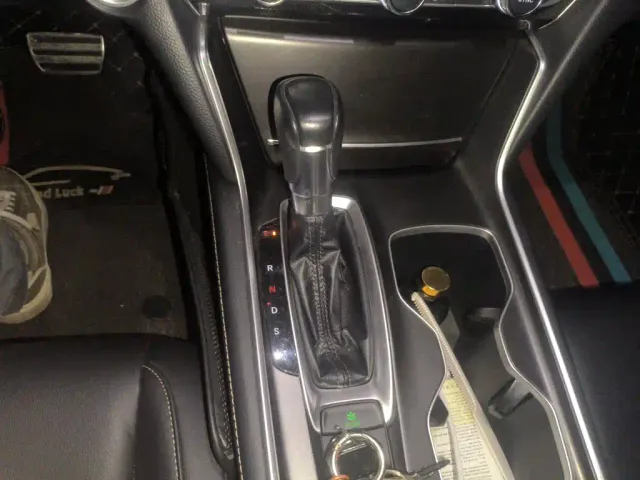 Honda Accord — Фото автомобиля 15