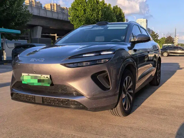Фотография автомобиля — BYD Sealion 06