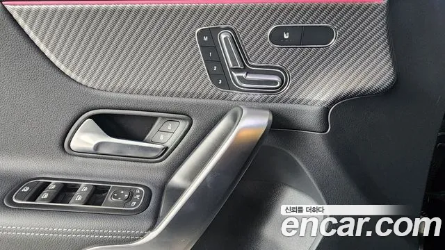 Mercedes-Benz A-Class W177 — Фото автомобиля 14