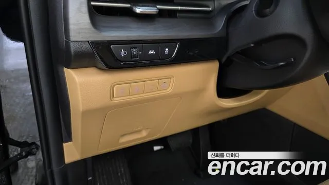 Kia Canival Carnival 4 поколение Бензин 9 мест Signature — Фото автомобиля 24