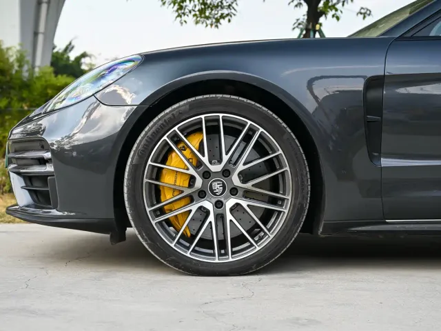 Porsche Panamera — Фото автомобиля 17