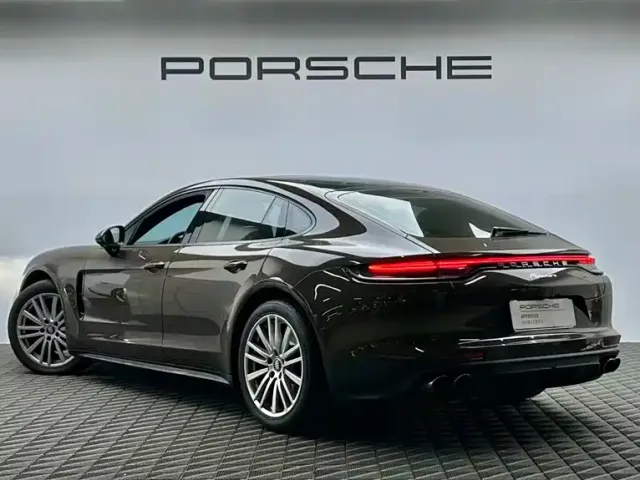 Porsche Panamera — Фото автомобиля 6