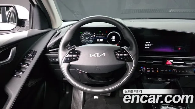 Kia Niro All Niro EV Air — Фото автомобиля 13