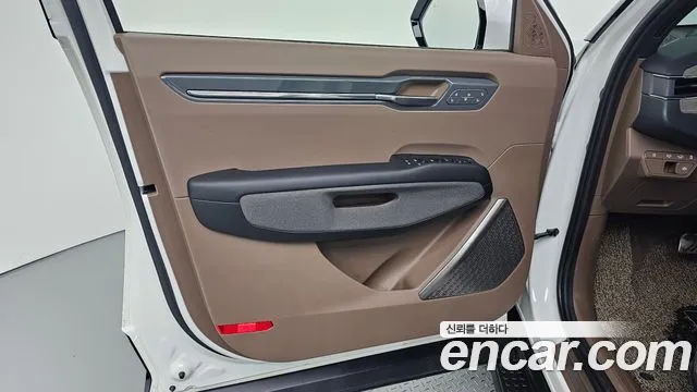 Kia EV9 — Фото автомобиля 13