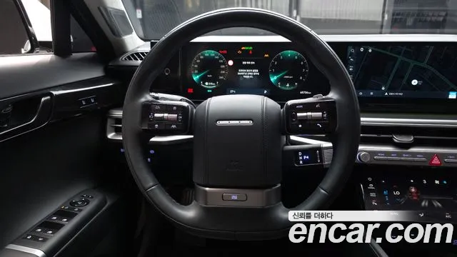 Hyundai Grandeur Grandeur (GN7) 2.5 Бензин 2WD — Фото автомобиля 13